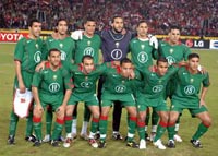 إجماع لاعبي المنتخب الوطني على الصيام يوم المباراة.. رغم كل النداءات والفتاوى إجماع لاعبي المنتخب الوطني على الصيام يوم المباراة.. رغم كل النداءات والفتاوى