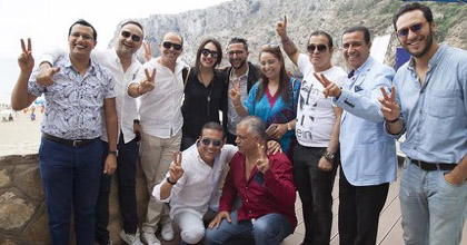 عشرون فناناً تهربوا من تلبية دعوة زيارة الحسيمة لهذا السبب عشرون فناناً تهربوا من تلبية دعوة زيارة الحسيمة لهذا السبب