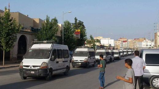 نشطاء يشتكون منعهم من التنقل صوب الحسيمة ... واخرون وصلنا بدون تعقيدات نشطاء يشتكون منعهم من التنقل صوب الحسيمة ... واخرون وصلنا بدون تعقيدات