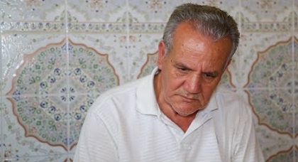 مثير.. مصدر قريب من عائلة الزفزافي يؤكد تعرضها لاعتداء إبان مسيرة 20 يوليوز ووالده يصاب في يده مثير.. مصدر قريب من عائلة الزفزافي يؤكد تعرضها لاعتداء إبان مسيرة 20 يوليوز ووالده يصاب في يده