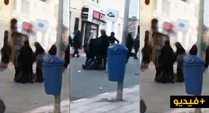 مسيرة20 يوليوز.. شاهدوا لحظة إعتقال عناصر الأمن لأحد المتظاهرين مسيرة20 يوليوز.. شاهدوا لحظة إعتقال عناصر الأمن لأحد المتظاهرين