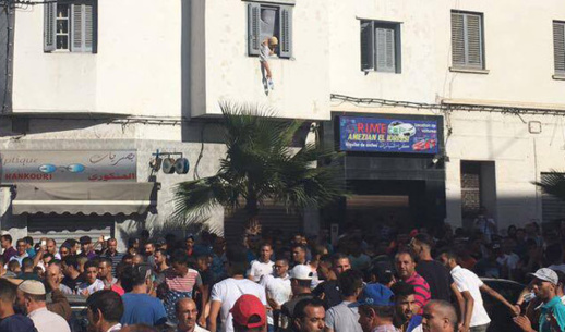 مسيرة 20 يوليوز ... نساء يشاركن في الاحتجاجات ضداً على قرار المنع مسيرة 20 يوليوز ... نساء يشاركن في الاحتجاجات ضداً على قرار المنع