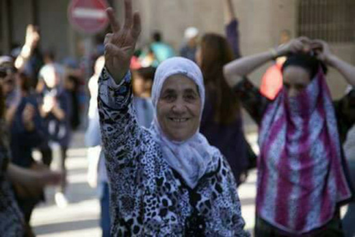 مسيرة 20 يوليوز ... نساء يشاركن في الاحتجاجات ضداً على قرار المنع مسيرة 20 يوليوز ... نساء يشاركن في الاحتجاجات ضداً على قرار المنع