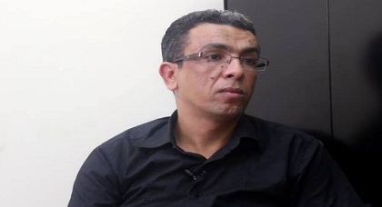 مشاهد مؤثرة خلال محاكمة المهداوي تبكي الحاضرين داخل قاعة ابتدائية الحسيمة مشاهد مؤثرة خلال محاكمة المهداوي تبكي الحاضرين داخل قاعة ابتدائية الحسيمة