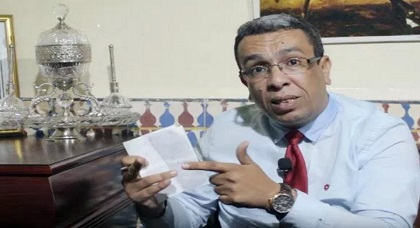 هذه رسالة الصحافي المهداوي التي نقلتها عنه زوجته من داخل السجن هذه رسالة الصحافي المهداوي التي نقلتها عنه زوجته من داخل السجن