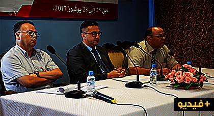 حقوقيون وفاعلون يلتئمون حول مائدة مستديرة لمناقشة "المخدرات والالتهابات الكبدية" بمشاركة أطباء بالناظور حقوقيون وفاعلون يلتئمون حول مائدة مستديرة لمناقشة "المخدرات والالتهابات الكبدية" بمشاركة أطباء بالناظور
