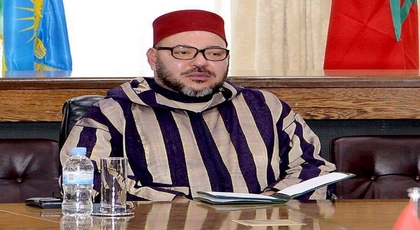 الملك يعزي عائلة "المايسترو" ويعدد خصاله الملك يعزي عائلة "المايسترو" ويعدد خصاله