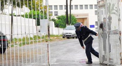فيديو.. ثلاثة أشهر من الإضراب عن الطعام تنهي حياة سجين بطريقة مأساوية فيديو.. ثلاثة أشهر من الإضراب عن الطعام تنهي حياة سجين بطريقة مأساوية