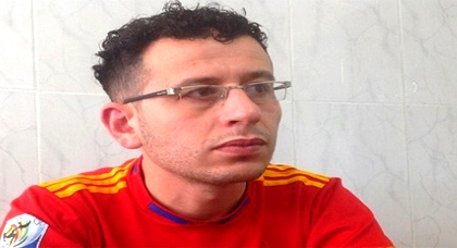 في رسالة مؤثرة.. المعتقل ربيع الأبلق يؤكد وقف الإضراب عن الطعام من أجل الوطن وهذا ما جاء فيها في رسالة مؤثرة.. المعتقل ربيع الأبلق يؤكد وقف الإضراب عن الطعام من أجل الوطن وهذا ما جاء فيها