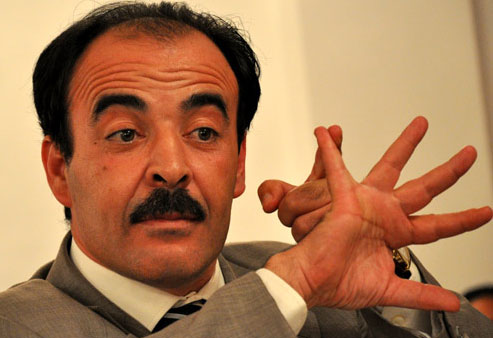 إلياس العمري: نضال أبناء الريف أجمل من أي مصالحة؟ إلياس العمري: نضال أبناء الريف أجمل من أي مصالحة؟