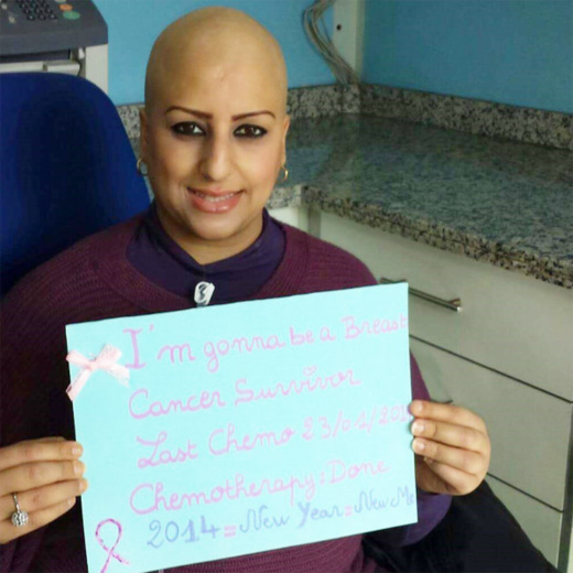 بشرى… مصابة بالسرطان تفارق الحياة بابتسامة أحزنت نشطاء شبكات التواصل بشرى… مصابة بالسرطان تفارق الحياة بابتسامة أحزنت نشطاء شبكات التواصل