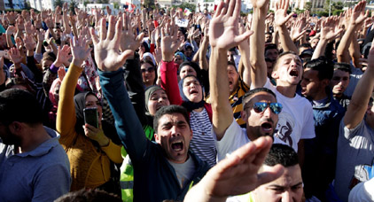 مركز بحثي كندي يطرح فرضية بزوغ "ربيع عربي" جديد بسبب حراك الريف مركز بحثي كندي يطرح فرضية بزوغ "ربيع عربي" جديد بسبب حراك الريف