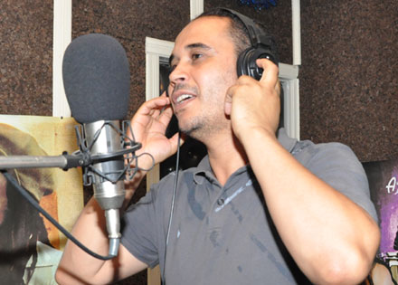 ألبوم جديد لعبد السلام برسِلونة بالأسواق ألبوم جديد لعبد السلام برسِلونة بالأسواق