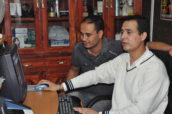 ألبوم جديد لعبد السلام برسِلونة بالأسواق ألبوم جديد لعبد السلام برسِلونة بالأسواق