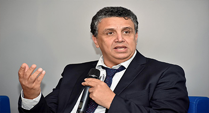 وهبي: متأكد أن الملك سيعفو عن الزفزافي وباقي معتقلي الحراك ليعود الأبناء لعائلاتهم وهبي: متأكد أن الملك سيعفو عن الزفزافي وباقي معتقلي الحراك ليعود الأبناء لعائلاتهم