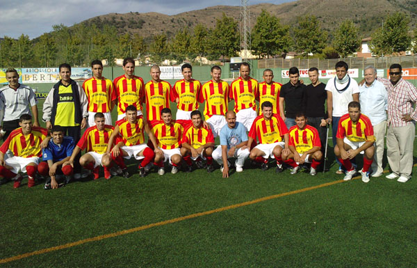 فريق الوفاق لكرة القدم يبصم على بداية جيدة بإسبانيا فريق الوفاق لكرة القدم يبصم على بداية جيدة بإسبانيا