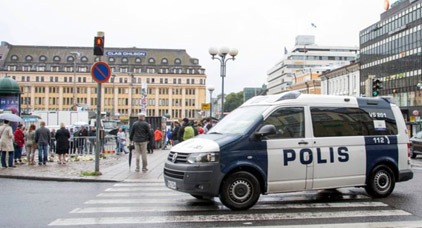 اعتقال 4 مغاربة للاشتباه في صلتهم بحادث الطعن في فنلندا اعتقال 4 مغاربة للاشتباه في صلتهم بحادث الطعن في فنلندا