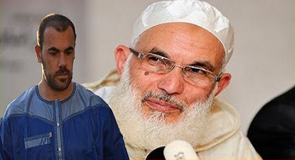 قيادي في "العدل والإحسان": نحن داعمون لحراك الريف ونتضامن مع كافة احتجاجاته في الحسيمة قيادي في "العدل والإحسان": نحن داعمون لحراك الريف ونتضامن مع كافة احتجاجاته في الحسيمة