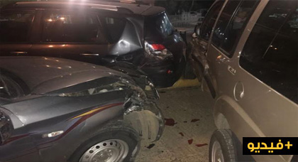 بالفيديو.. ولد "لفشوش" جديد يصدم ثلاث سيارات ويعربد في محطة وقود ويفتخر بقيادته بدون أوراق بالفيديو.. ولد "لفشوش" جديد يصدم ثلاث سيارات ويعربد في محطة وقود ويفتخر بقيادته بدون أوراق