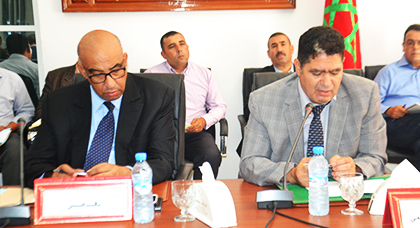 مجلس إقليم الدريوش يجتمع استثناء لمناقشة مشاريع إدارية وثقافية مجلس إقليم الدريوش يجتمع استثناء لمناقشة مشاريع إدارية وثقافية