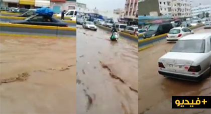 معبر بني أنصار- مليلية يتنفس تحت الماء ... ومواطنون يصفون الوضع بالكارثي معبر بني أنصار- مليلية يتنفس تحت الماء ... ومواطنون يصفون الوضع بالكارثي