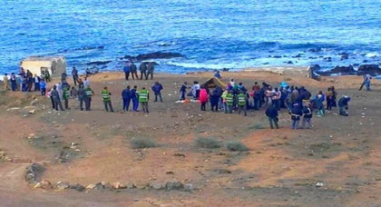 مجهولون يسلبون مبالغ كبيرة من 30 مهاجر بعد إيهامهم بـ"توصيلة سرية" صوب إسبانيا بأركمان مجهولون يسلبون مبالغ كبيرة من 30 مهاجر بعد إيهامهم بـ"توصيلة سرية" صوب إسبانيا بأركمان