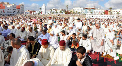 صلاة العيد هذه السنة بالمساجد عوض المصلى وهذا توقيتها صلاة العيد هذه السنة بالمساجد عوض المصلى وهذا توقيتها