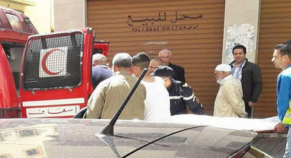 فاجعة.. الحسيمة تهتز على وقع انتحار قريبة من معتقل سياسي بارز تاركة خلفها 11 إبنا فاجعة.. الحسيمة تهتز على وقع انتحار قريبة من معتقل سياسي بارز تاركة خلفها 11 إبنا