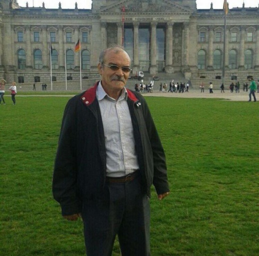 نقل الفنان الريفي بوجمعة تواتون الى أحد المستشفيات بألمانيا بعد إصابته بوعكة صحية نقل الفنان الريفي بوجمعة تواتون الى أحد المستشفيات بألمانيا بعد إصابته بوعكة صحية