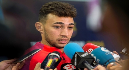 الدولي الريفي منير الحدادي يرفع التحدي برغبته في تسجيل 15 هدفا مع ألافيس