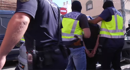 خلية الناظور- مليلية خططت لتصفية و اغتيال شخصيات عمومية وللهجوم على ثكنة عسكرية خلية الناظور- مليلية خططت لتصفية و اغتيال شخصيات عمومية وللهجوم على ثكنة عسكرية