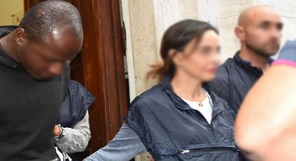 إلهام غريدا .. "الملاك الحارس" الذي يسهر على أمن كبار شخصيات المغرب إلهام غريدا .. "الملاك الحارس" الذي يسهر على أمن كبار شخصيات المغرب