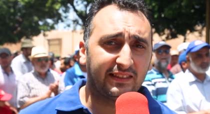محامي من هيئة الدفاع عن معتقلي الحراك يعلن عزمه تأسيس حزب سياسي تحت إسم حزب الحرية والكرامة محامي من هيئة الدفاع عن معتقلي الحراك يعلن عزمه تأسيس حزب سياسي تحت إسم حزب الحرية والكرامة