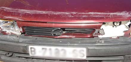 أسرة ناظورية مقيمة بالخارج تنجو بأعجوبة من كمين عصابة إجرامية بالطريق الساحلي أسرة ناظورية مقيمة بالخارج تنجو بأعجوبة من كمين عصابة إجرامية بالطريق الساحلي