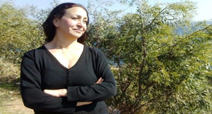 ابتدائية الرباط تدين الشاعرة الامازيغية ’’مليكة مزان‘‘ بشهرين من الحبس النافذ ابتدائية الرباط تدين الشاعرة الامازيغية ’’مليكة مزان‘‘ بشهرين من الحبس النافذ