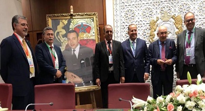 برلماني مغربي يتصل بالوزير الإسرائيلي معتذرا: المحتجون على حضورك أقلية لا تمثل البرلمان ولا الشعب برلماني مغربي يتصل بالوزير الإسرائيلي معتذرا: المحتجون على حضورك أقلية لا تمثل البرلمان ولا الشعب