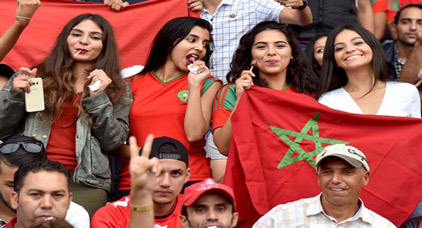 رئيس الحكومة يؤكد تسهيل انتقال المشجعين إلى أبيدجان لمؤازرة أسود الأطلس رئيس الحكومة يؤكد تسهيل انتقال المشجعين إلى أبيدجان لمؤازرة أسود الأطلس