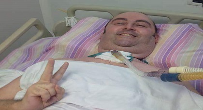 أقدم مريض من الدريوش استطاع التنفس صناعيا لمدة 19 سنة.. يفارق الحياة بالرباط أقدم مريض من الدريوش استطاع التنفس صناعيا لمدة 19 سنة.. يفارق الحياة بالرباط