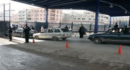 سلطات مليلية تمنع ولوج السيارات ذات الحالة الميكانيكية المهترئة لكونها تهدد سلامة المواطنين سلطات مليلية تمنع ولوج السيارات ذات الحالة الميكانيكية المهترئة لكونها تهدد سلامة المواطنين
