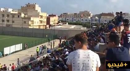 مشجع رياضي: عودة الجماهير الغفيرة إلى المدرجات نابعة من رغبة ملحة في استرجاع "هلال الناظور" أمجاده مشجع رياضي: عودة الجماهير الغفيرة إلى المدرجات نابعة من رغبة ملحة في استرجاع "هلال الناظور" أمجاده
