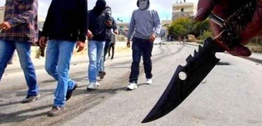 عصابة تهاجم محطة وقود وتسرق العاملين بها ومواطنون يطالبون الحماية الأمنية عصابة تهاجم محطة وقود وتسرق العاملين بها ومواطنون يطالبون الحماية الأمنية