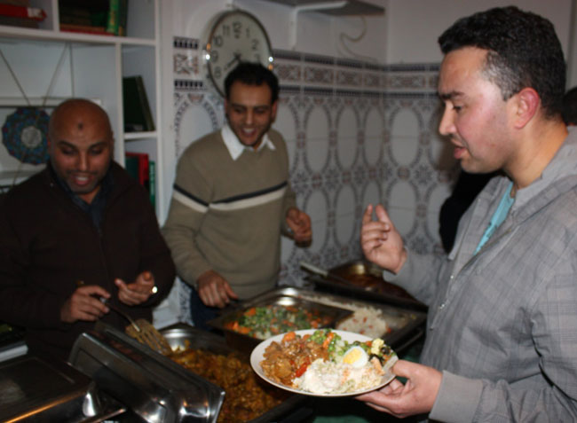 فريق التقوى لكرة القدم يقيم احتفالا بفرانكفورت بمناسبة السنة الهجرية الجديدة فريق التقوى لكرة القدم يقيم احتفالا بفرانكفورت بمناسبة السنة الهجرية الجديدة