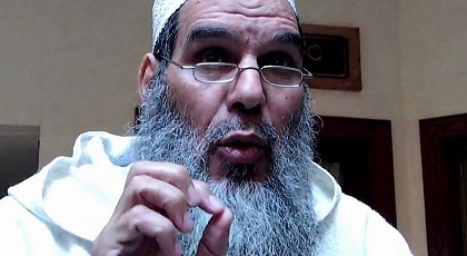 الفيزازي يؤكد منعه من اعتلاء منبر الجمعة بغيابه المتكرر رغم نفيه تلقيه قرارا من مندوبية الأوقاف الفيزازي يؤكد منعه من اعتلاء منبر الجمعة بغيابه المتكرر رغم نفيه تلقيه قرارا من مندوبية الأوقاف
