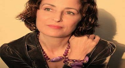 الإسبانية "إستر ريجينا" على رأس لجنة تحكيم الفيلم الطويل بمهرجان السينما بالناظور الإسبانية "إستر ريجينا" على رأس لجنة تحكيم الفيلم الطويل بمهرجان السينما بالناظور
