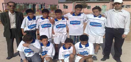 إنسحاب مدرسة الإمام الطبري ببوعرك من المباراة النهائية للبطولة المدرسية لكرة القدم بسلوان إنسحاب مدرسة الإمام الطبري ببوعرك من المباراة النهائية للبطولة المدرسية لكرة القدم بسلوان