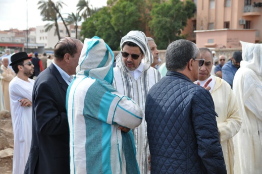 رئيس النيابة العامة ومسؤولون قضائيون يشيعون جنازة "حمزة الشايب" ضحية السلاح الناري بمراكش رئيس النيابة العامة ومسؤولون قضائيون يشيعون جنازة "حمزة الشايب" ضحية السلاح الناري بمراكش