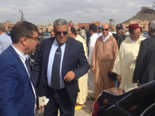 رئيس النيابة العامة ومسؤولون قضائيون يشيعون جنازة "حمزة الشايب" ضحية السلاح الناري بمراكش رئيس النيابة العامة ومسؤولون قضائيون يشيعون جنازة "حمزة الشايب" ضحية السلاح الناري بمراكش