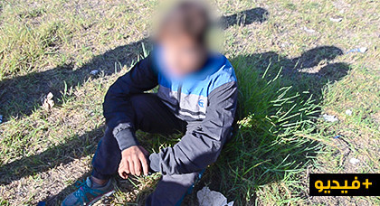 قاصر من وجدة يعيش حياة التشرد بالناظور بحثا عن فرصة لل"حريك" يحكي بحرقة سبب رغبته في الهجرة قاصر من وجدة يعيش حياة التشرد بالناظور بحثا عن فرصة لل"حريك" يحكي بحرقة سبب رغبته في الهجرة