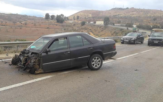 خسائر مادية جسيمة في حادثة سير خطيرة ضواحي الحسيمة خسائر مادية جسيمة في حادثة سير خطيرة ضواحي الحسيمة