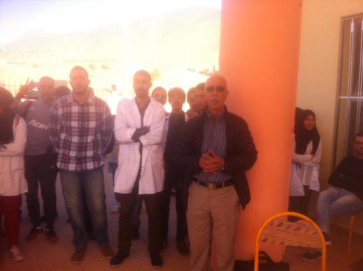 الشغيلة التعليمية بثانوية زايو الجديدة تتضامن مع الاستاذ المعنف في ورزازت وتدين العنف المدرسي الشغيلة التعليمية بثانوية زايو الجديدة تتضامن مع الاستاذ المعنف في ورزازت وتدين العنف المدرسي